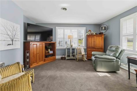 301 W Loyalhanna Street Ligonier Boro PA 15658