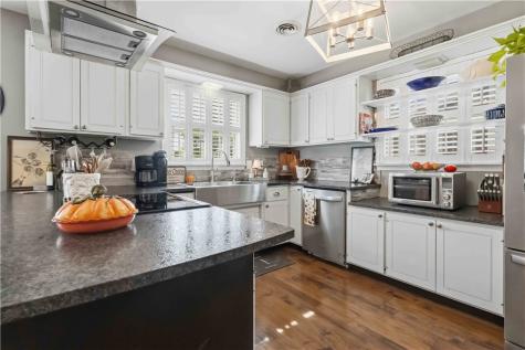 301 W Loyalhanna Street Ligonier Boro PA 15658