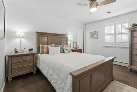 301 W Loyalhanna Street Ligonier Boro PA 15658