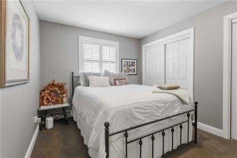 301 W Loyalhanna Street Ligonier Boro PA 15658