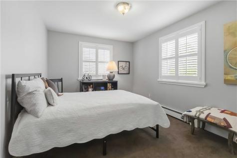 301 W Loyalhanna Street Ligonier Boro PA 15658