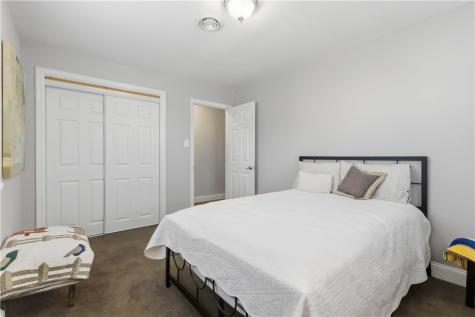 301 W Loyalhanna Street Ligonier Boro PA 15658