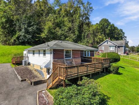 1318 Butler Road Springdale Township PA 15144