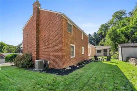 431 Filmore Road Forest Hills Boro PA 15221