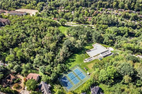 431 Filmore Road Forest Hills Boro PA 15221