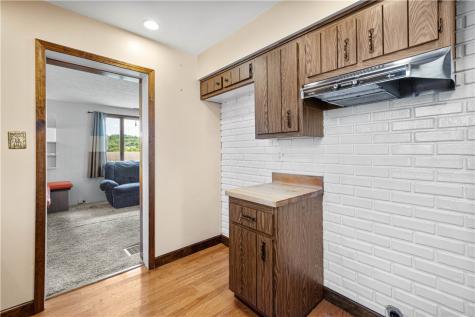 212 Center Avenue Mcdonald PA 15057