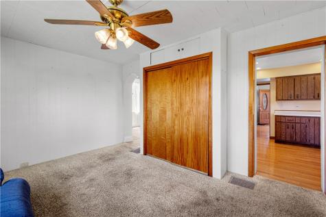 212 Center Avenue Mcdonald PA 15057
