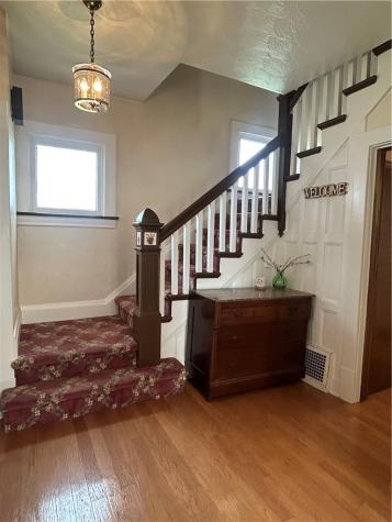 212 Center Avenue Mcdonald PA 15057