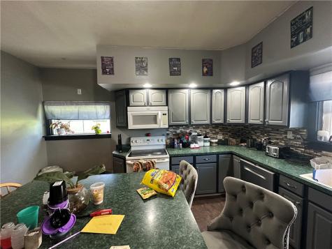 917 Crest Avenue Charleroi Boro PA 15022