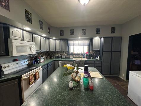 917 Crest Avenue Charleroi Boro PA 15022