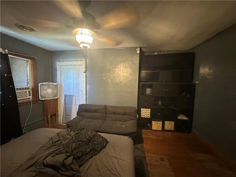 917 Crest Avenue Charleroi Boro PA 15022