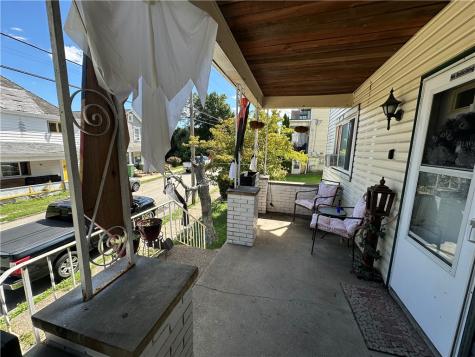 917 Crest Avenue Charleroi Boro PA 15022