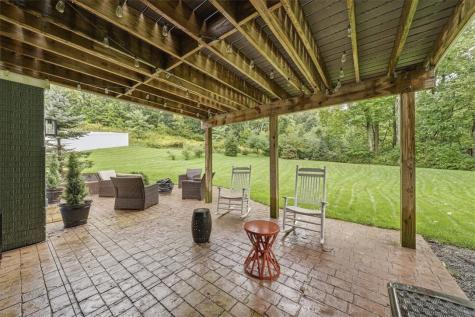 452 Isabella Court Jackson Township PA 16063