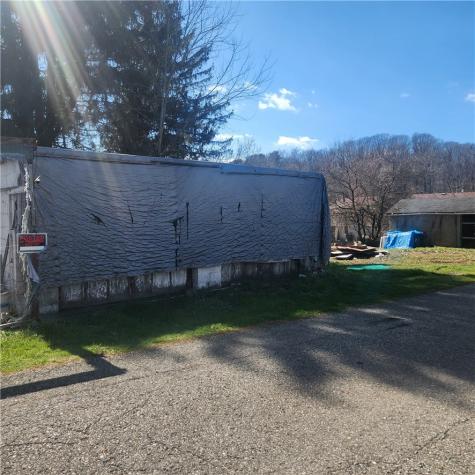 11 Ramage Avenue Union Township PA 15038