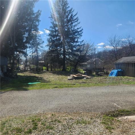 11 Ramage Avenue Union Township PA 15038