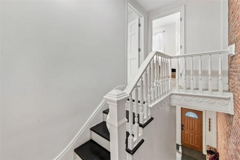 113 Hemlock Street Central North Side PA 15212