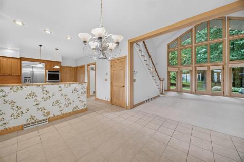 8895 Us Highway 322 Fallowfield PA 16316