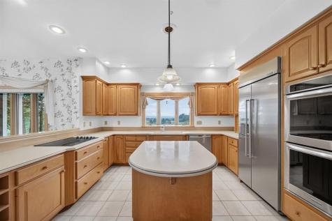 8895 Us Highway 322 Fallowfield PA 16316