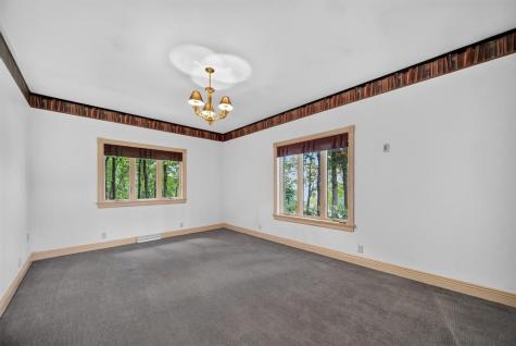 8895 Us Highway 322 Fallowfield PA 16316