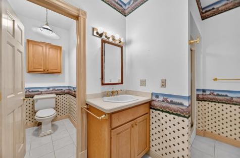 8895 Us Highway 322 Fallowfield PA 16316
