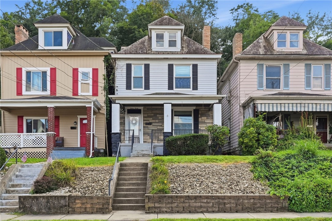 1230 Hiland Avenue Coraopolis PA 15108