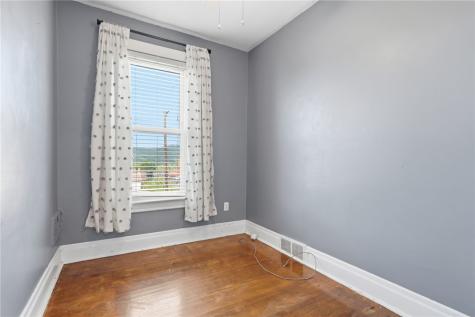 1230 Hiland Avenue Coraopolis PA 15108