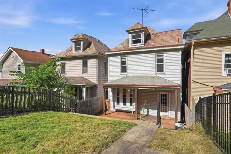 1230 Hiland Avenue Coraopolis PA 15108
