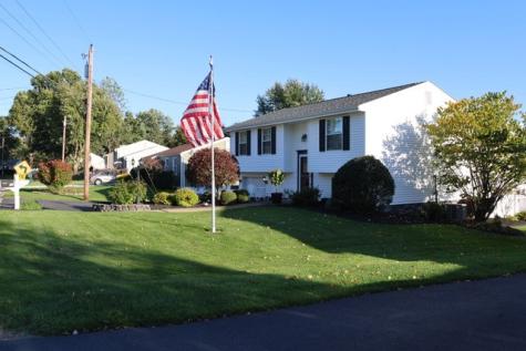119 Oberlin Drive Center Township PA 16001