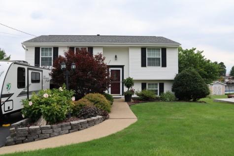 119 Oberlin Drive Center Township PA 16001