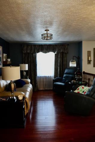 119 Oberlin Drive Center Township PA 16001