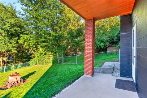 521 High Street Monongahela City PA 15063