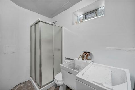 993 Homer Avenue Ross Township PA 15237