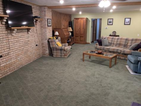 637 Wallace Run Road Big Beaver PA 15010