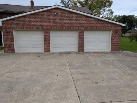 637 Wallace Run Road Big Beaver PA 15010