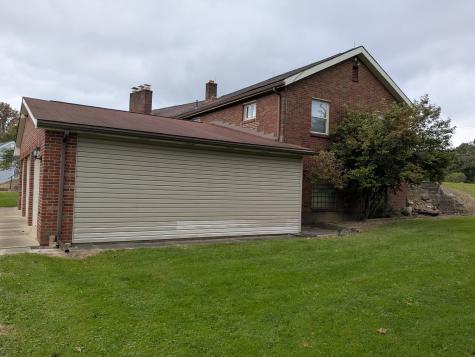 637 Wallace Run Road Big Beaver PA 15010