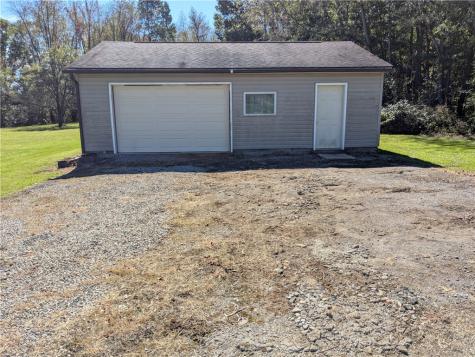 637 Wallace Run Road Big Beaver PA 15010