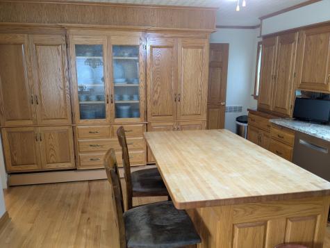 637 Wallace Run Road Big Beaver PA 15010