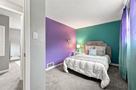 37 Briggs Street Overbrook PA 15234