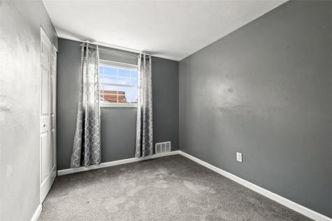 37 Briggs Street Overbrook PA 15234