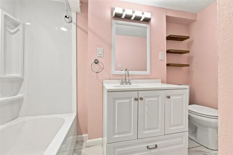 37 Briggs Street Overbrook PA 15234