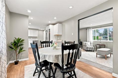 37 Briggs Street Overbrook PA 15234