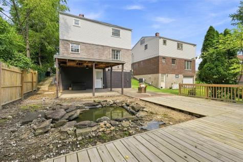 37 Briggs Street Overbrook PA 15234