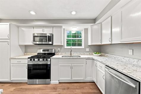 37 Briggs Street Overbrook PA 15234