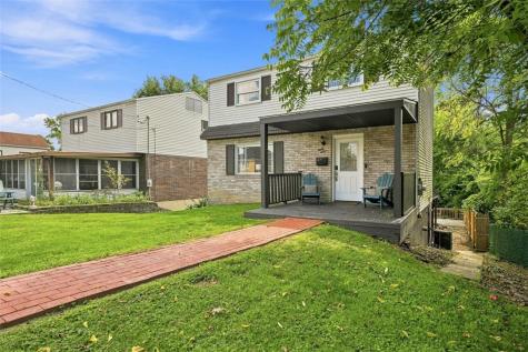 37 Briggs Street Overbrook PA 15234