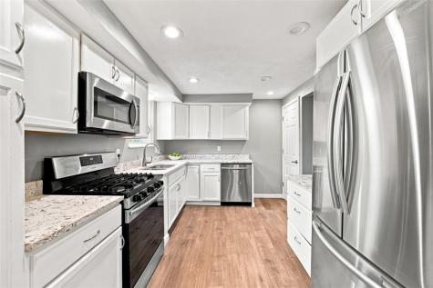 37 Briggs Street Overbrook PA 15234