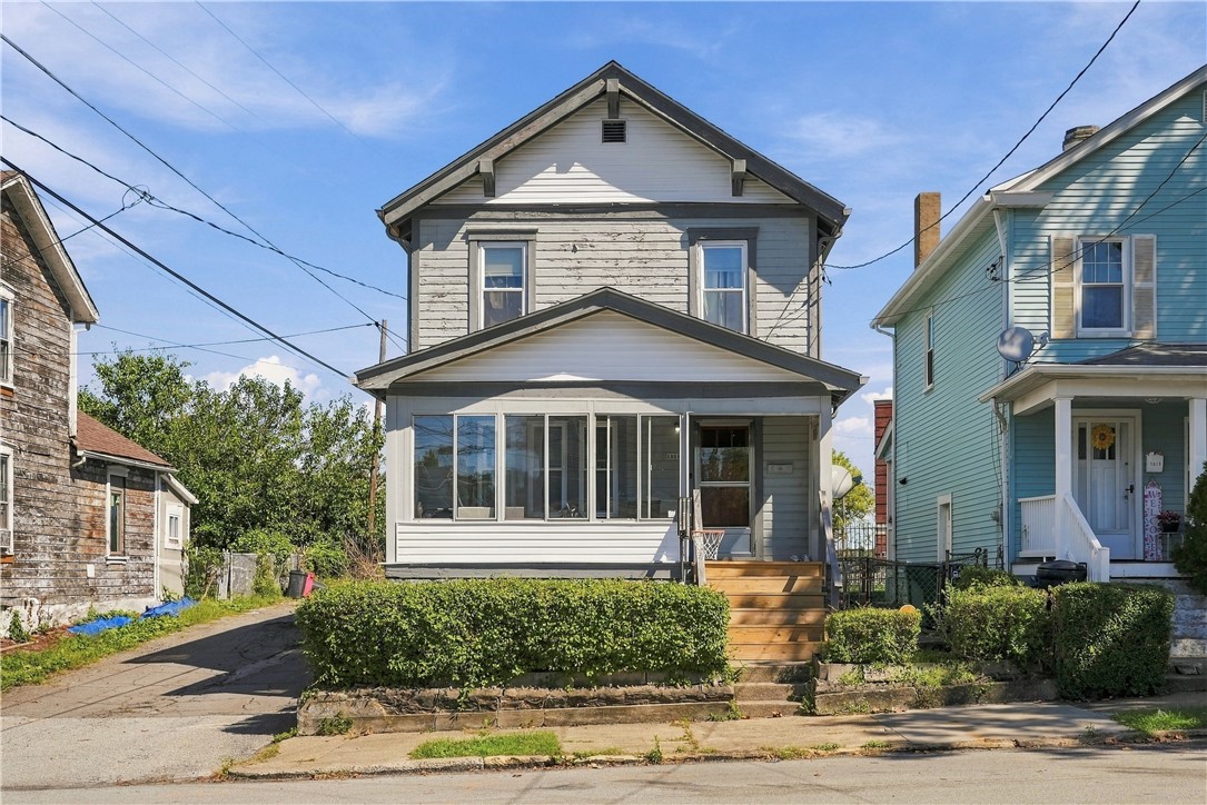 1911 Mcclure Street Homestead PA 15120