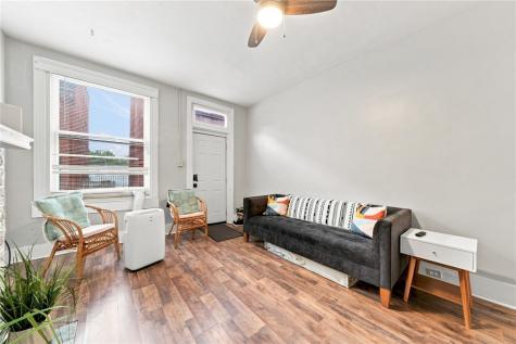 856 Brightridge Street Central North Side PA 15214
