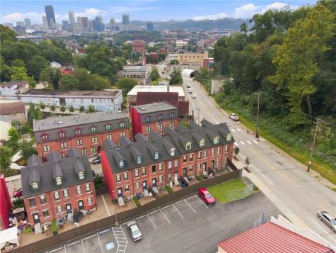 856 Brightridge Street Central North Side PA 15214