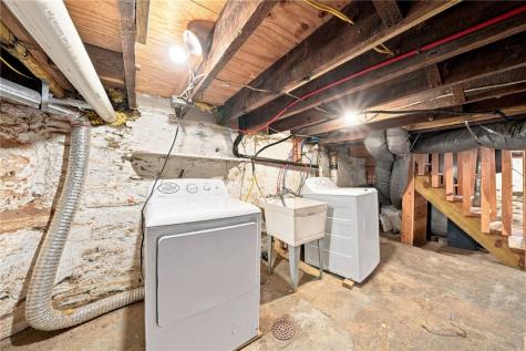 856 Brightridge Street Central North Side PA 15214