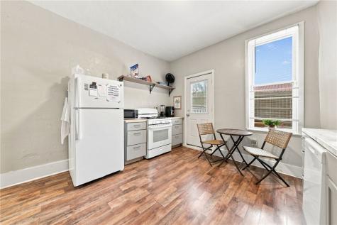 856 Brightridge Street Central North Side PA 15214